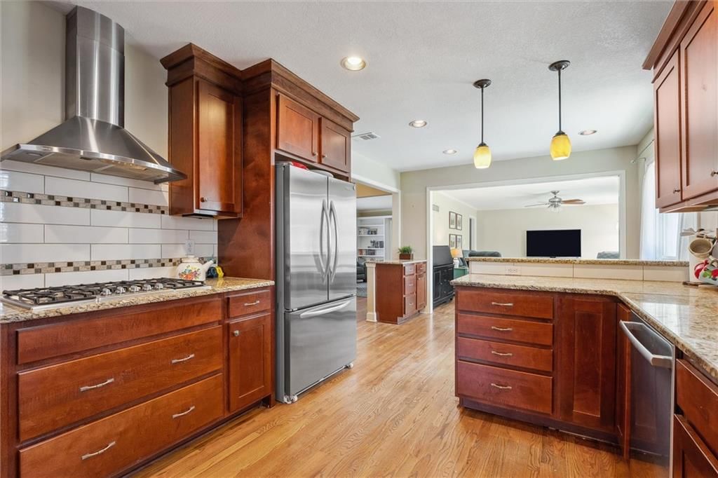 5819 W 85th Street — photo 13