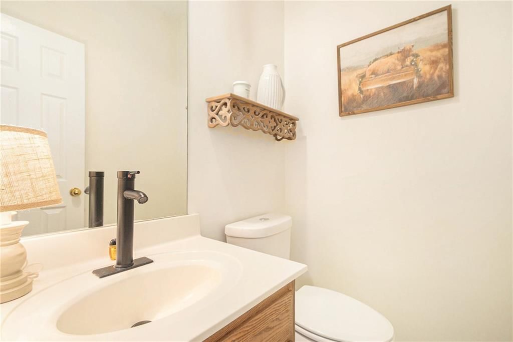 1320 Hillary Drive — photo 16