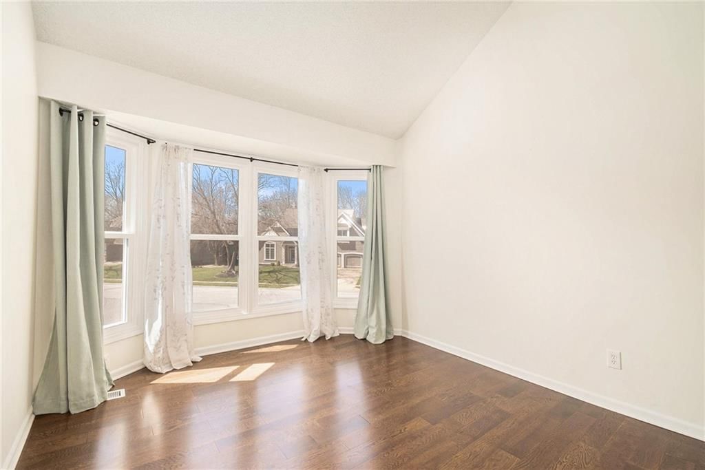 1320 Hillary Drive — photo 24