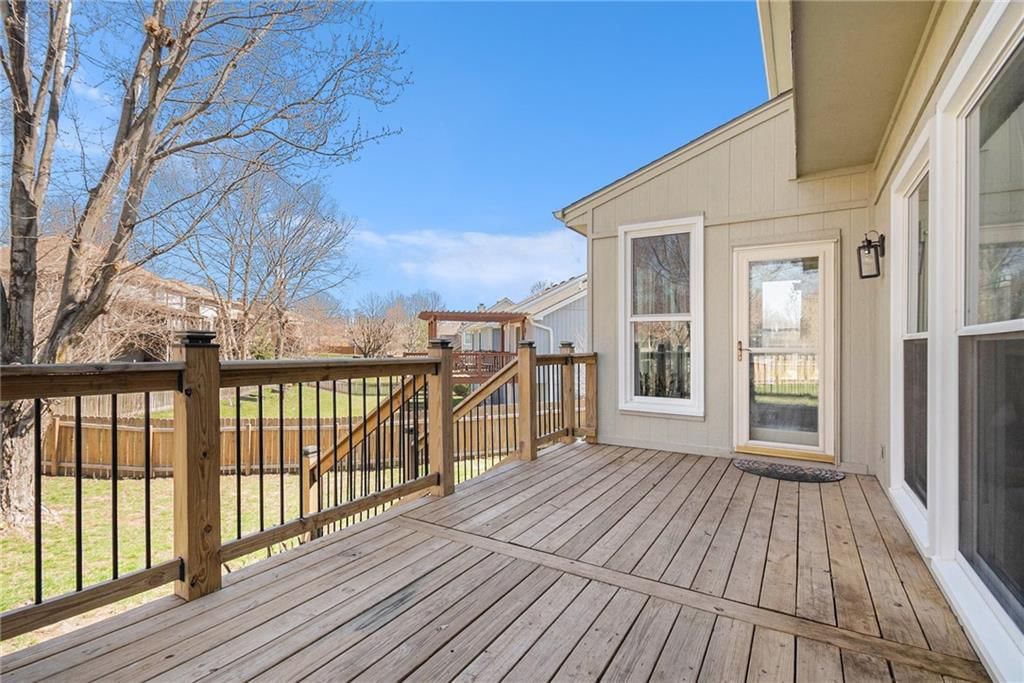 1320 Hillary Drive — photo 30