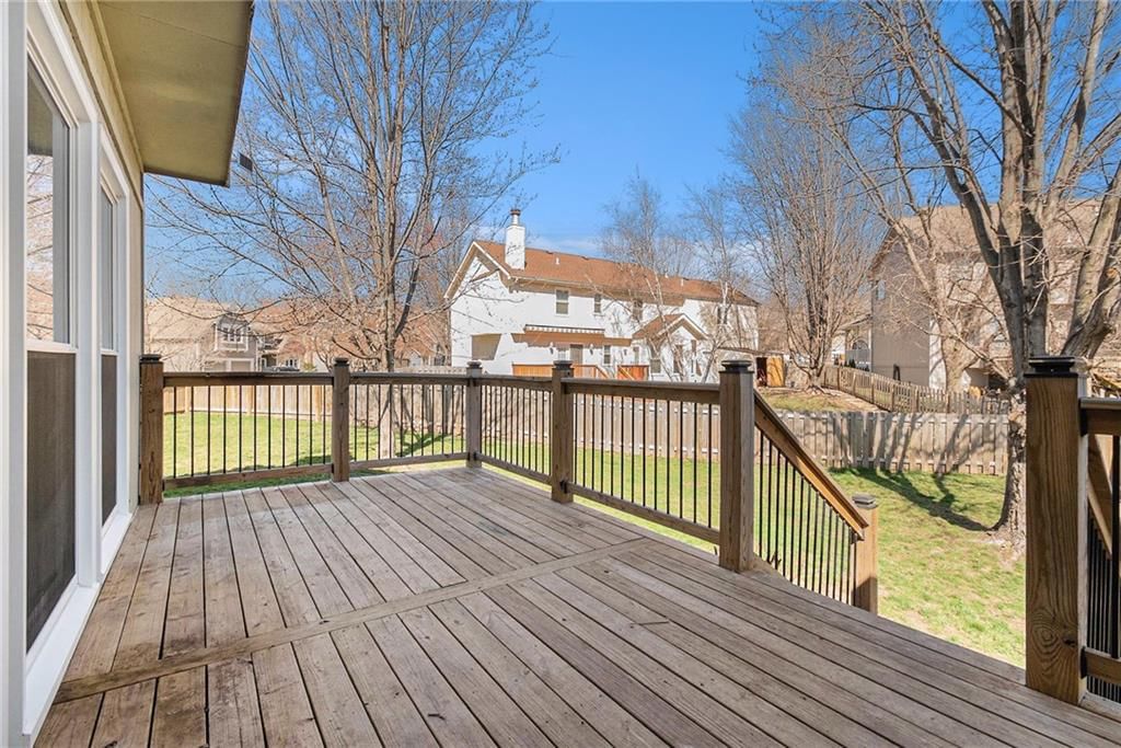 1320 Hillary Drive — photo 31