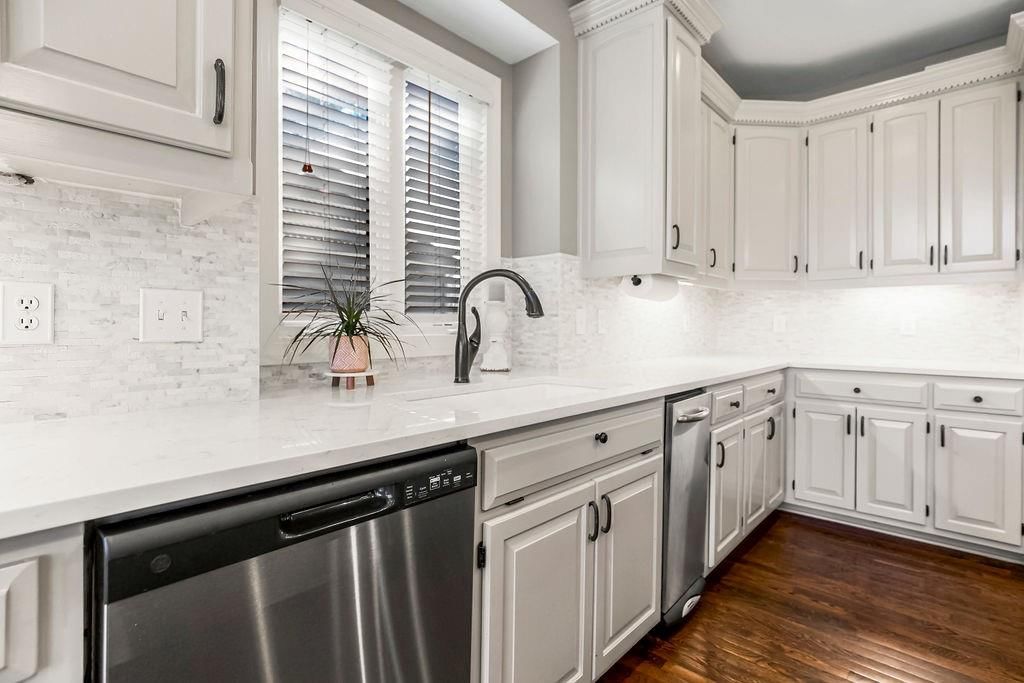 14029 Fontana Street — photo 16