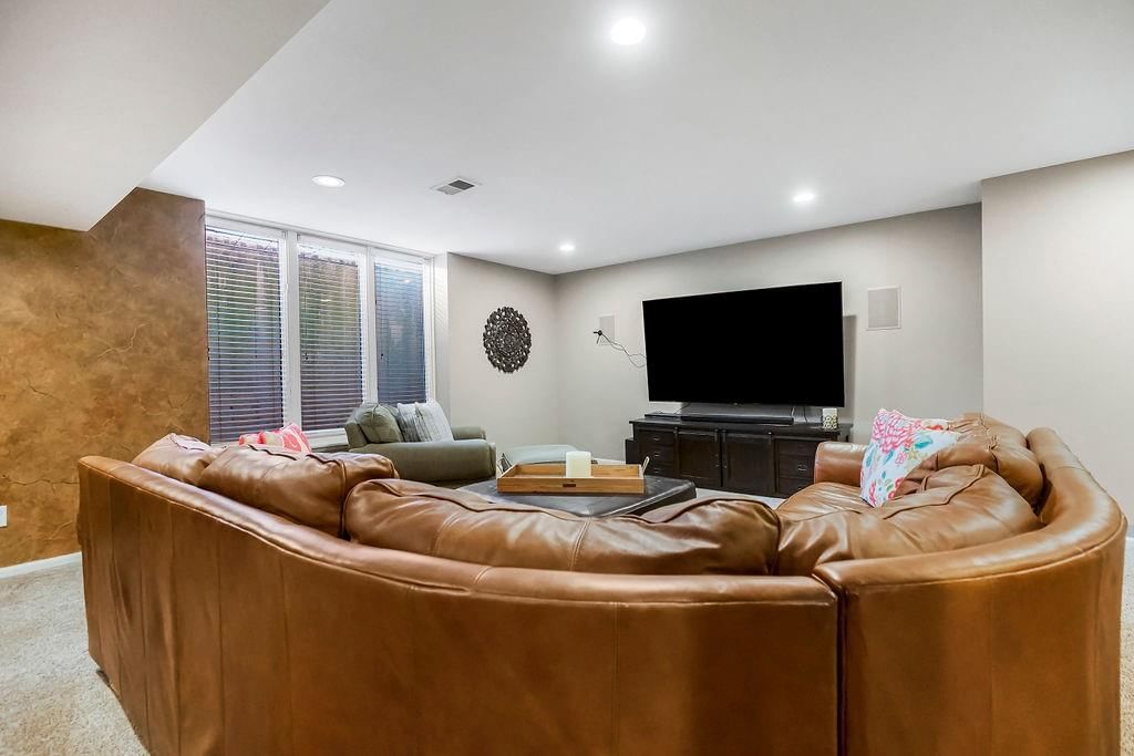 14029 Fontana Street — photo 37