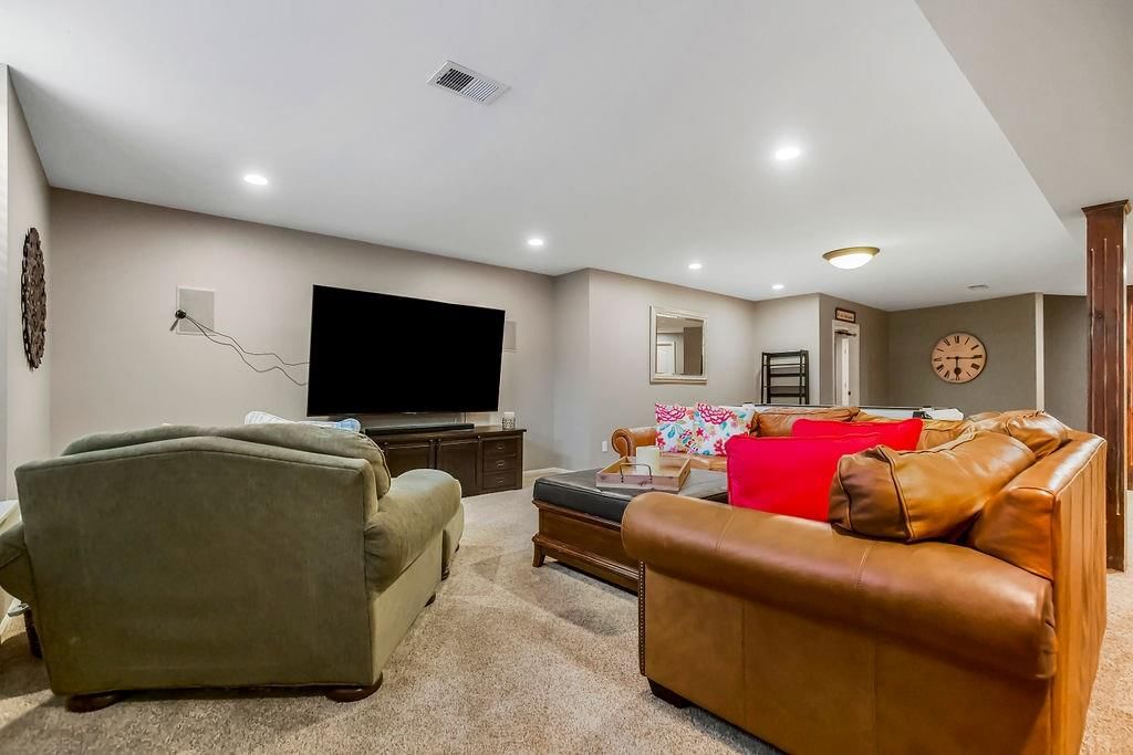 14029 Fontana Street — photo 39