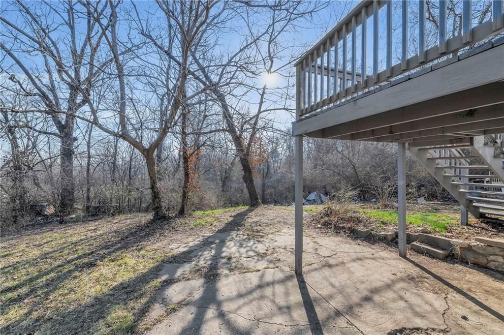 2923 Kensington Avenue — photo 20