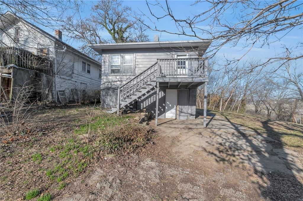 2923 Kensington Avenue — photo 22