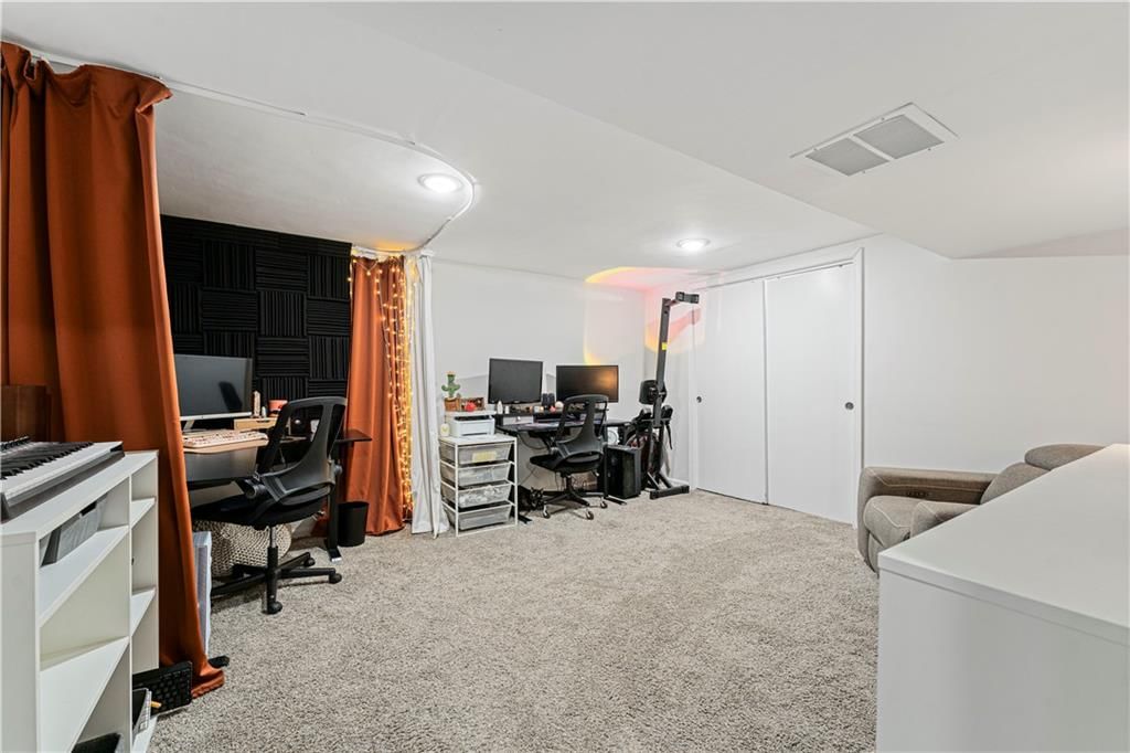 12044 NW Crooked Road — photo 39