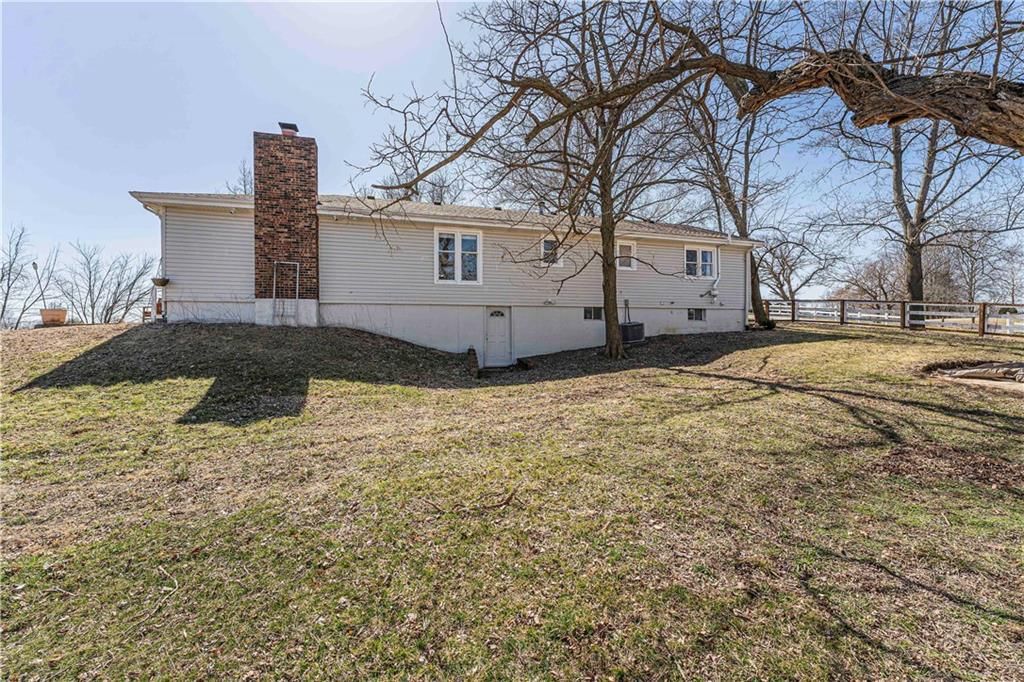 12044 NW Crooked Road — photo 45