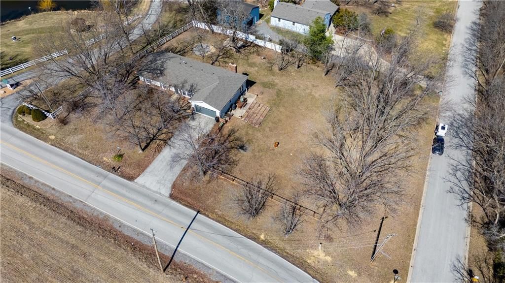 12044 NW Crooked Road — photo 48
