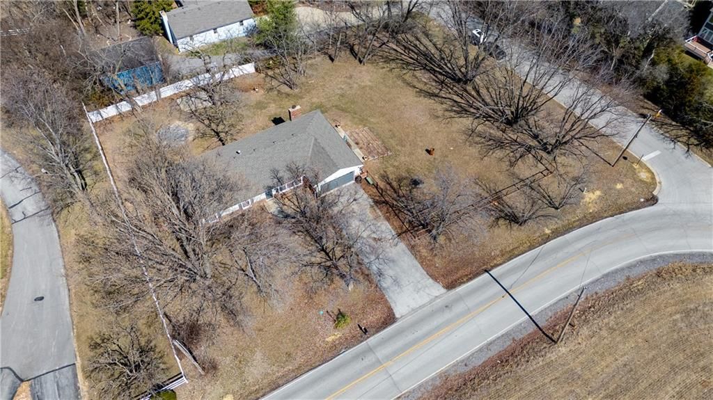 12044 NW Crooked Road — photo 49