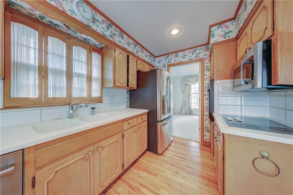 5805 W 86th Terrace — photo 8