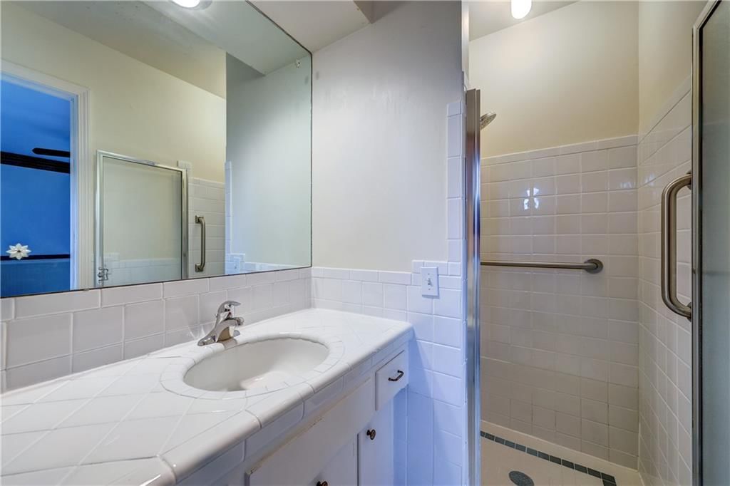 5805 W 86th Terrace — photo 25