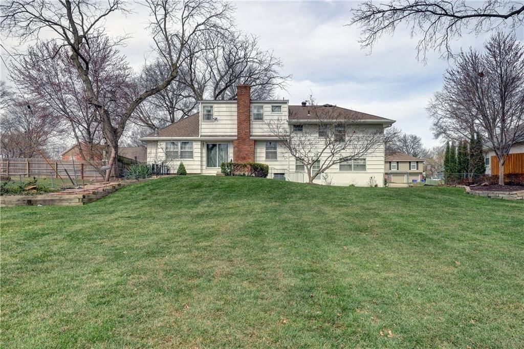 5805 W 86th Terrace — photo 35