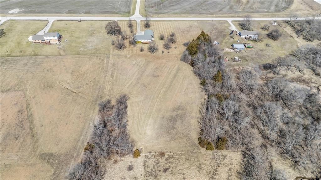 2552 Stafford Road — photo 52