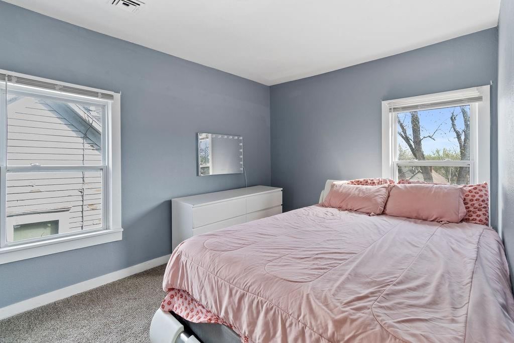 1237 Ridge Avenue — photo 16