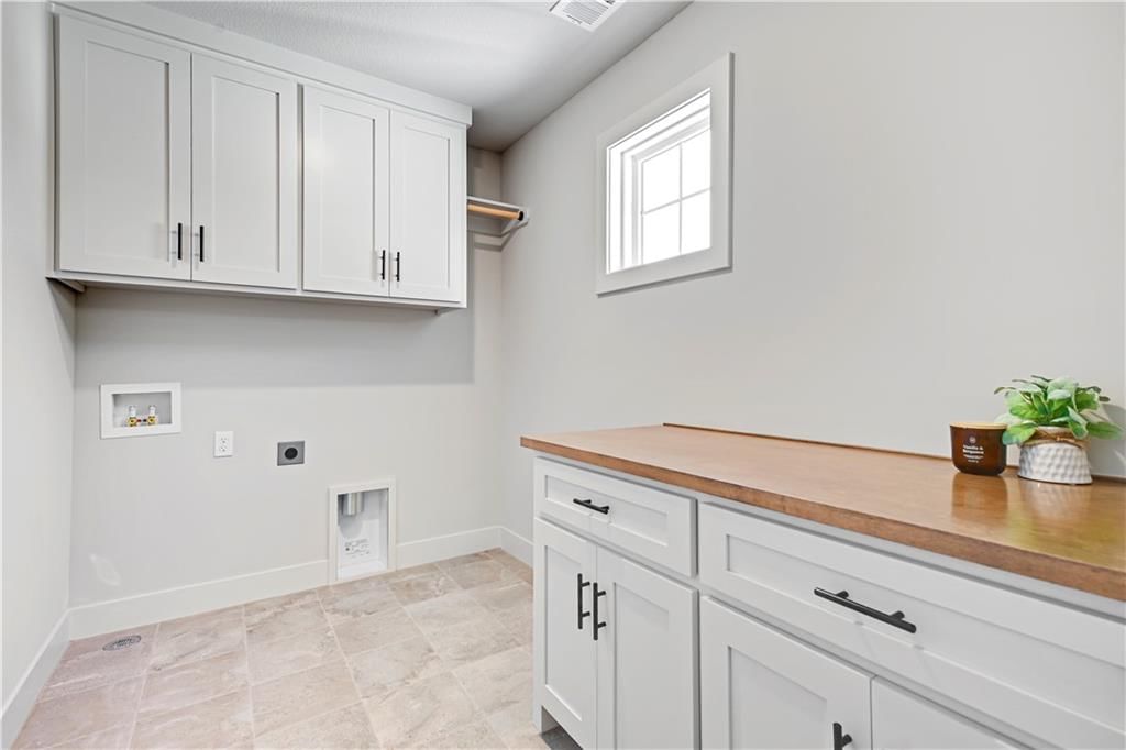 9927 Brockway Street — photo 24
