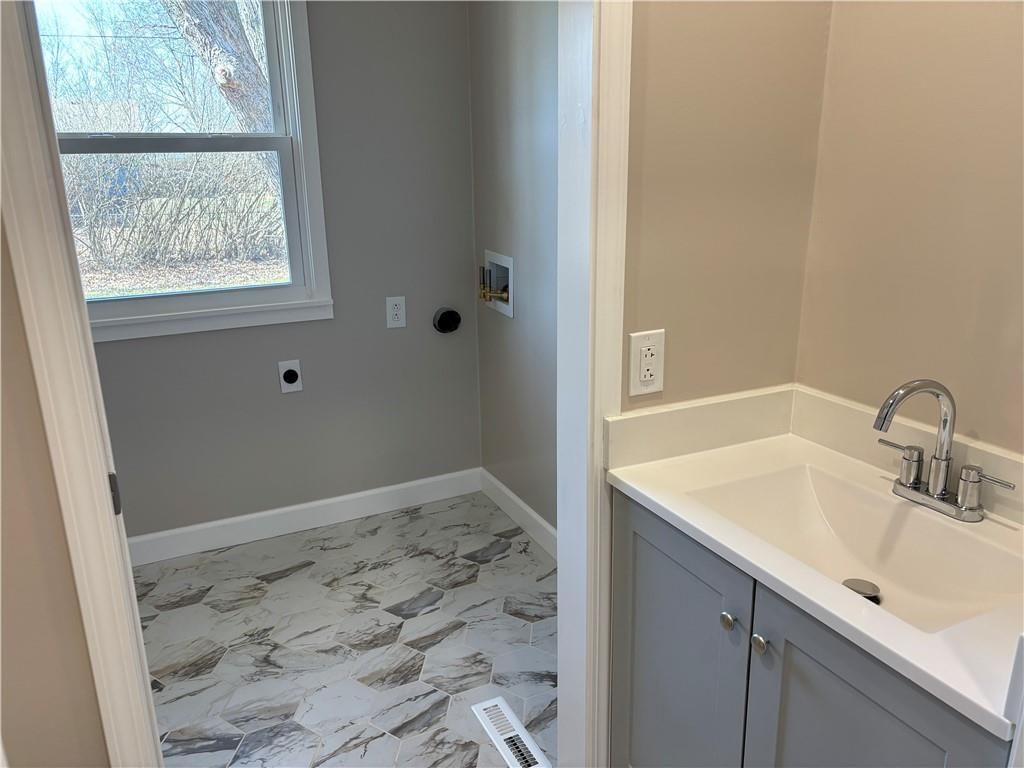1002 N Metcalf Terrace — photo 8