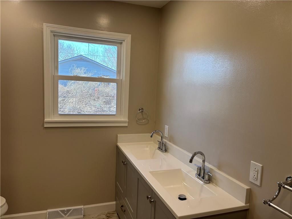1002 N Metcalf Terrace — photo 15