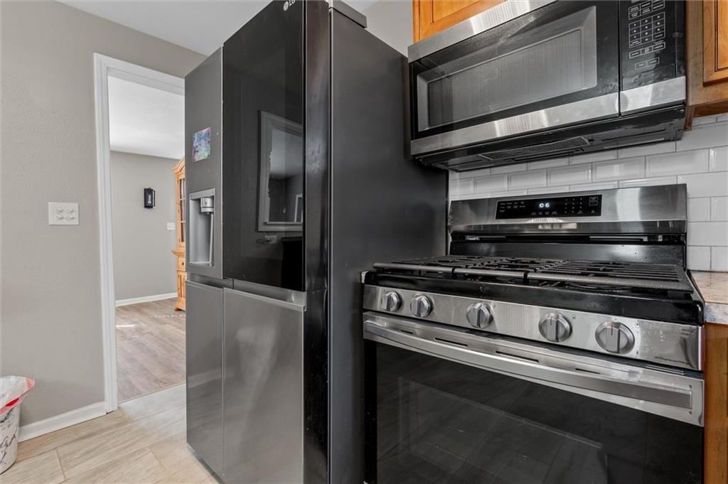 Photo 13 of 22 - 2 NE 62nd Street