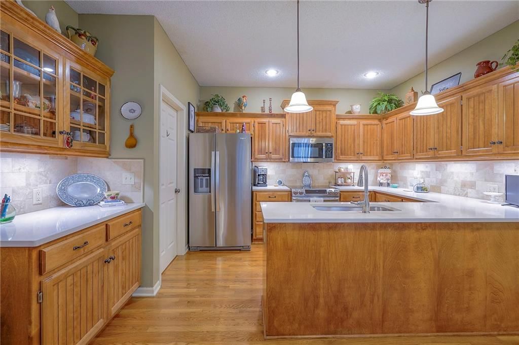 6415 W 144th Street — photo 10