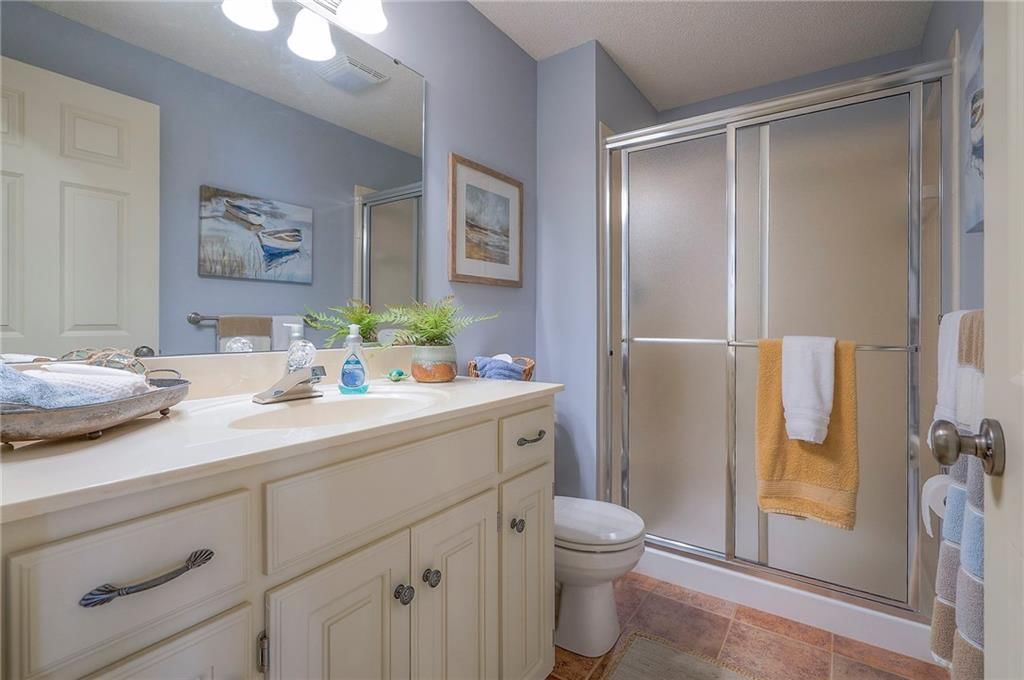 6415 W 144th Street — photo 43