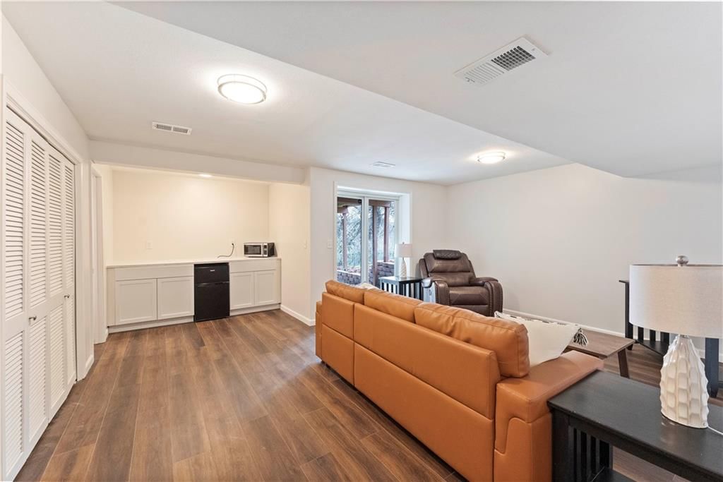 701 Cosby Street — photo 25