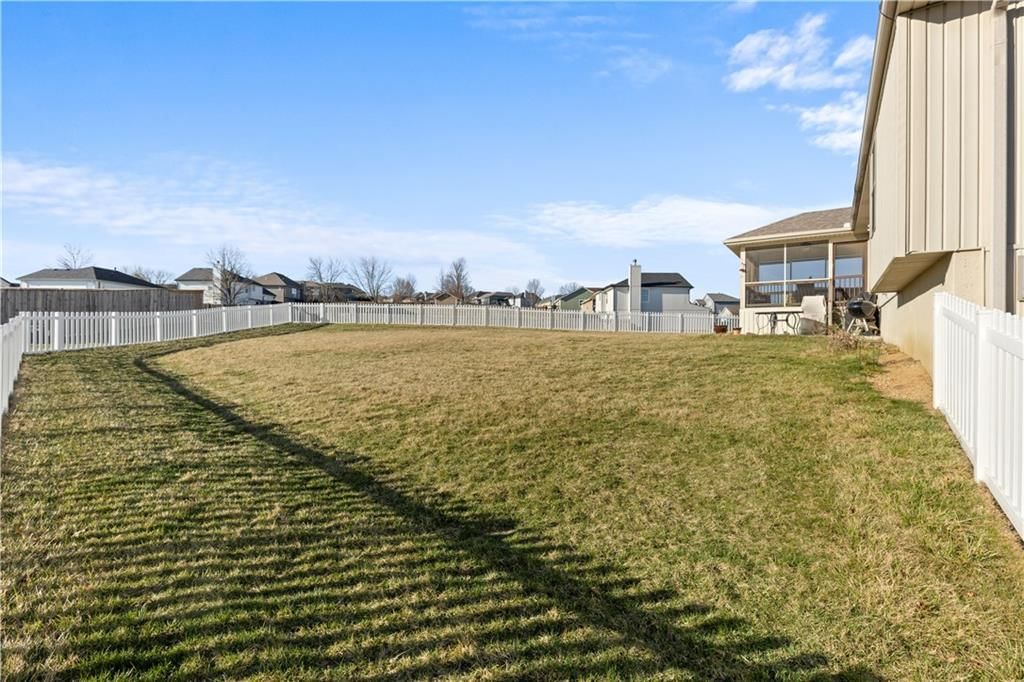 511 SW Shorthorn Drive — photo 26