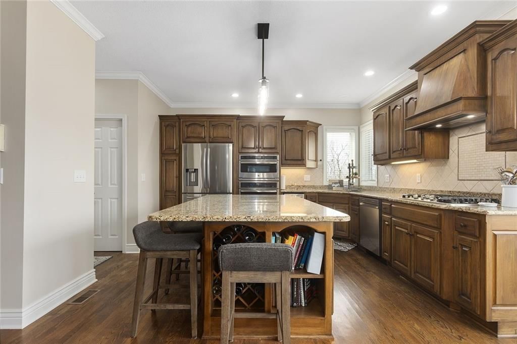 Photo 15 of 73 - 16520 NW 178th Street