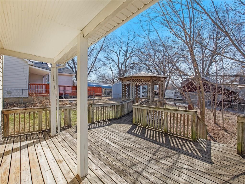 733 Cheyenne Street — photo 17