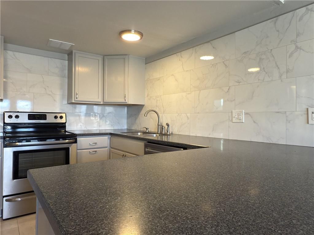 6550 W 51st Street — photo 12