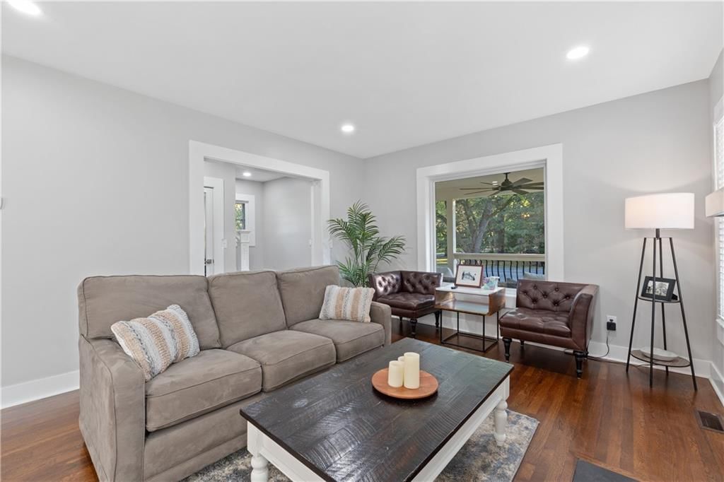 6700 Metcalf Avenue — photo 7