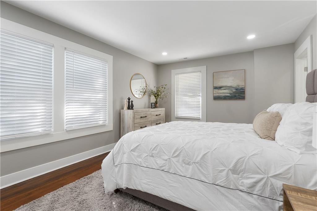 6700 Metcalf Avenue — photo 25