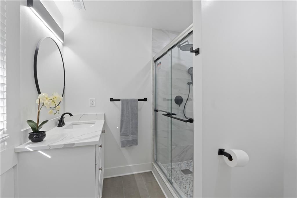 6700 Metcalf Avenue — photo 28
