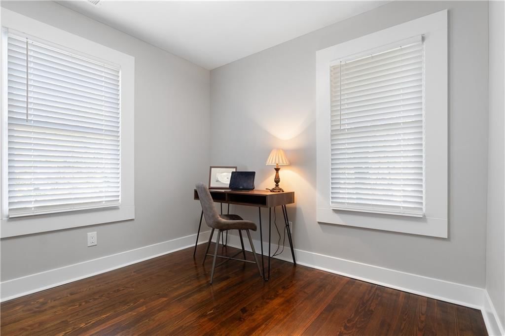 6700 Metcalf Avenue — photo 33