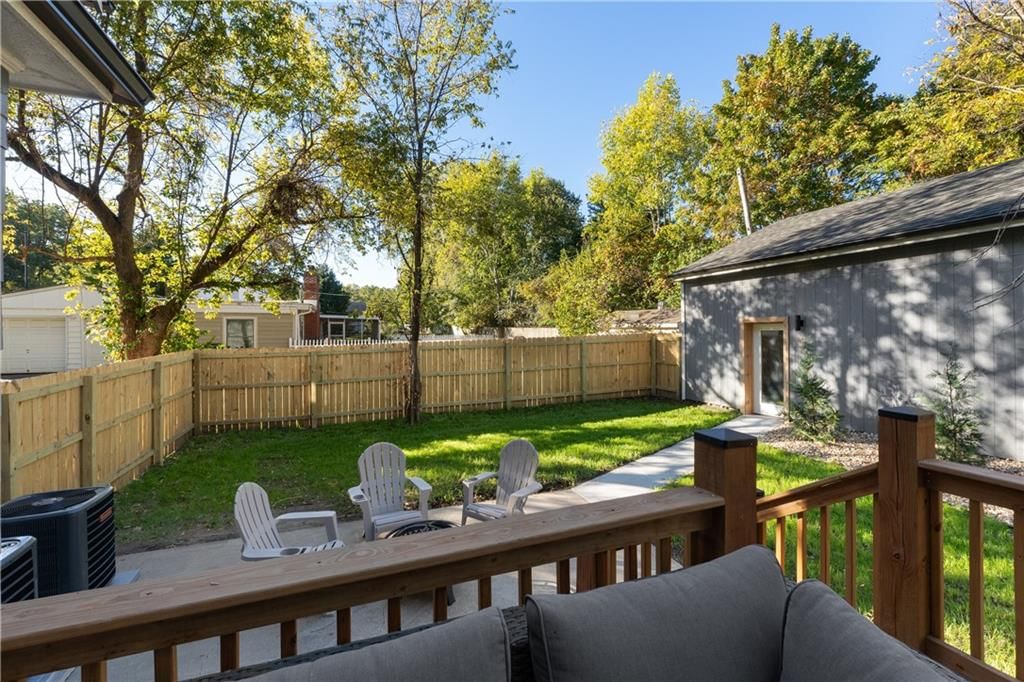 6700 Metcalf Avenue — photo 52