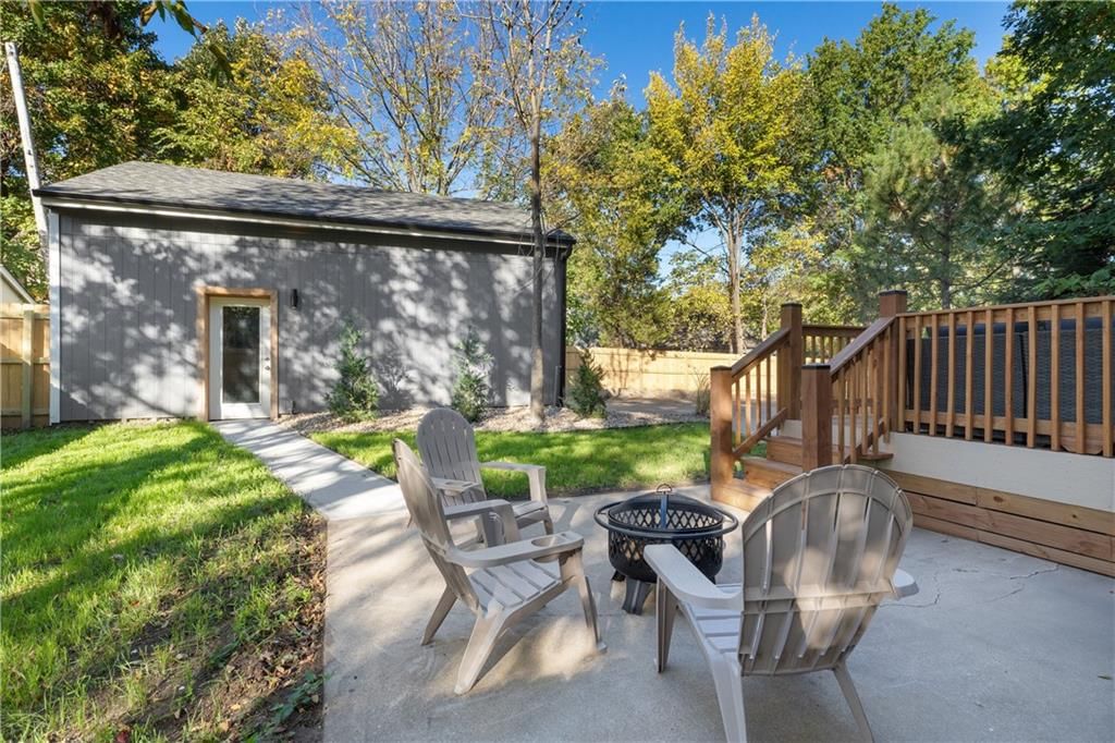 6700 Metcalf Avenue — photo 54