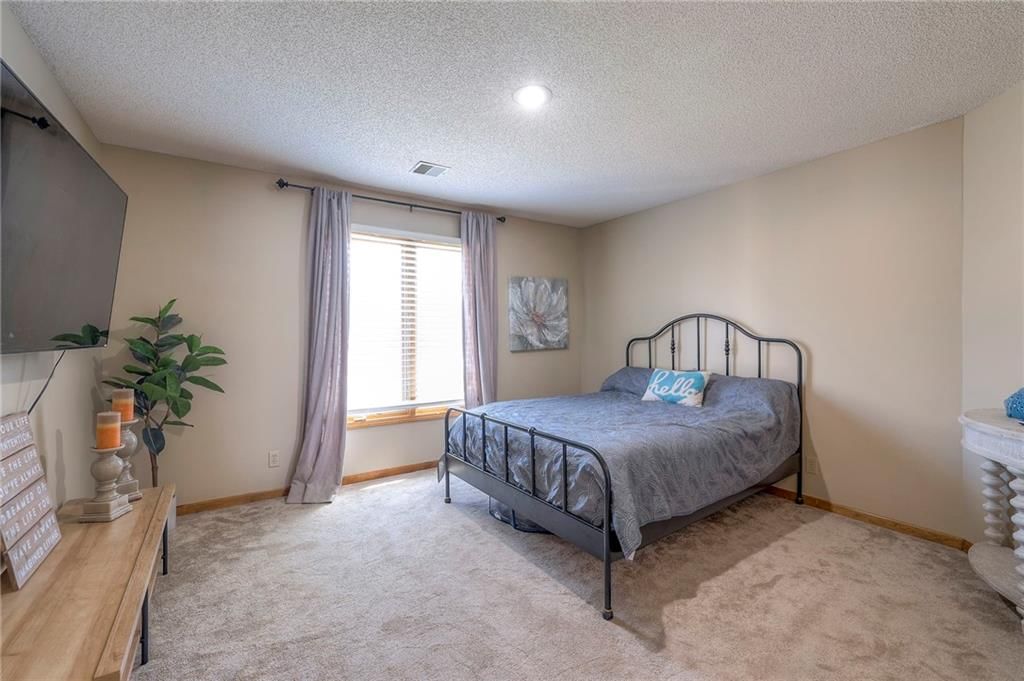 12704 Ash Street — photo 24