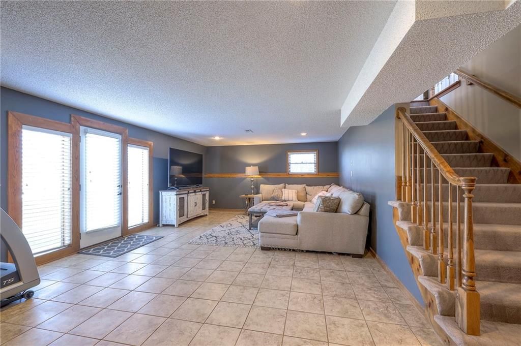 12704 Ash Street — photo 31