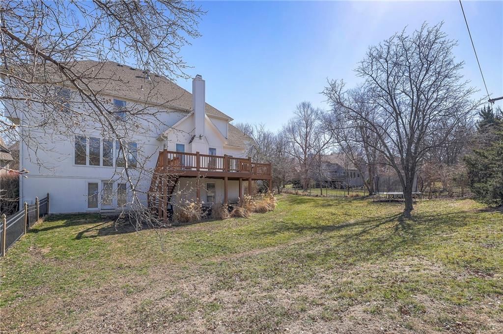 12704 Ash Street — photo 41