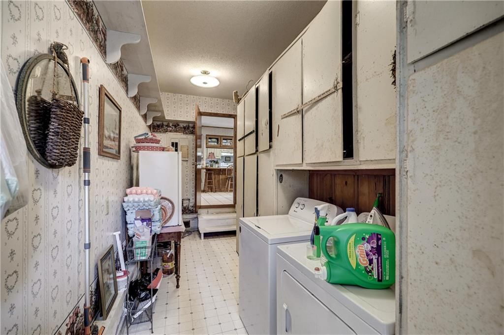 Photo 21 of 98 - 826 E 510th Avenue