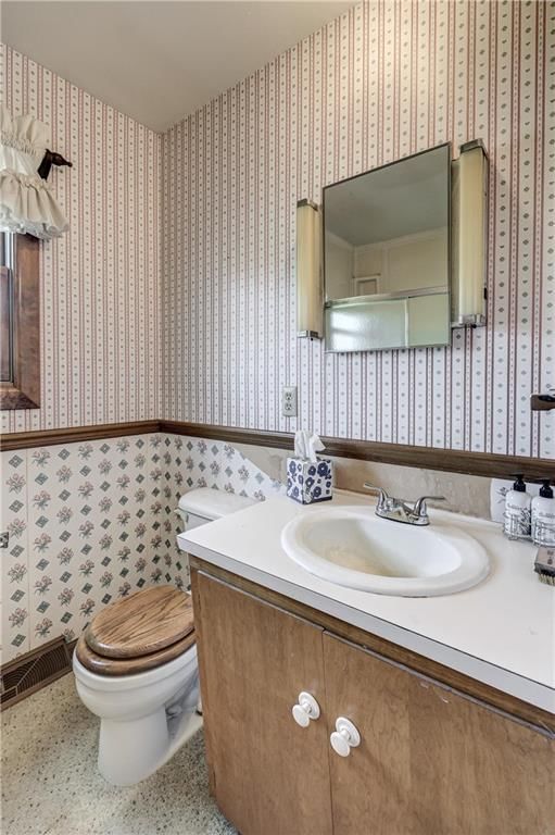 Photo 38 of 98 - 826 E 510th Avenue
