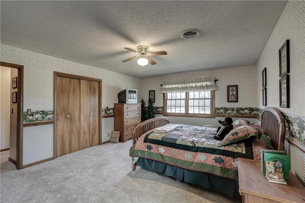 Photo 43 of 98 - 826 E 510th Avenue