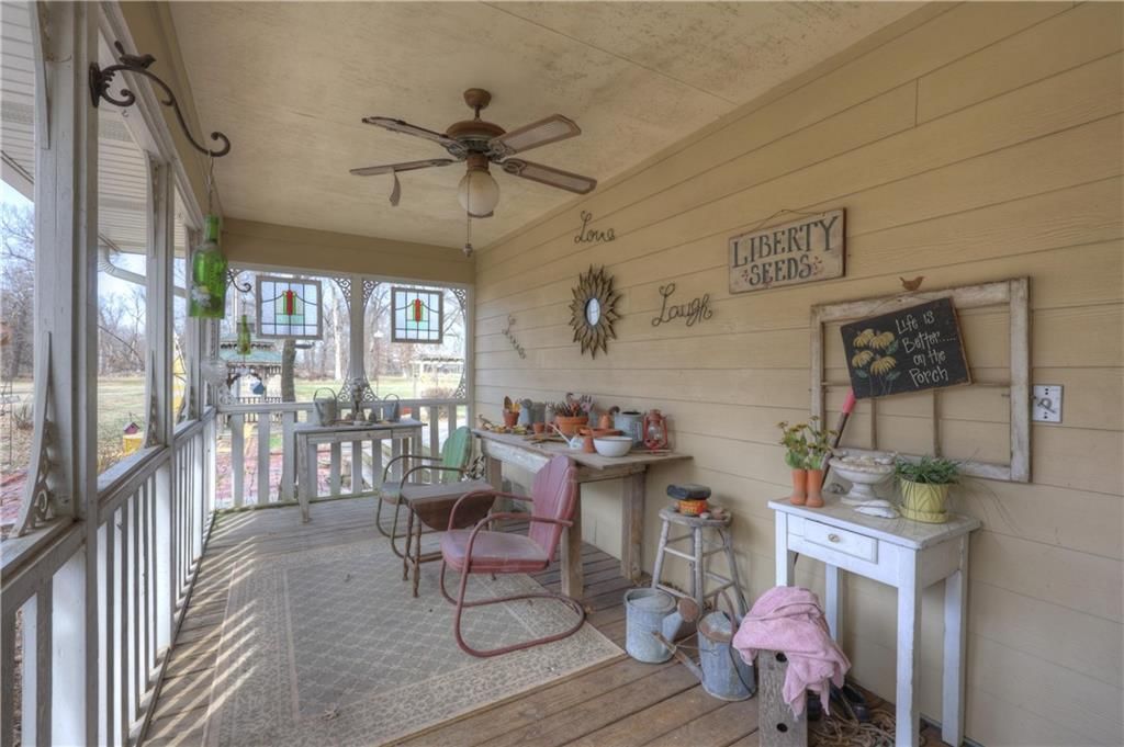 Photo 45 of 98 - 826 E 510th Avenue