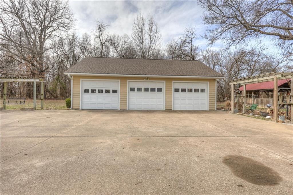 Photo 54 of 98 - 826 E 510th Avenue