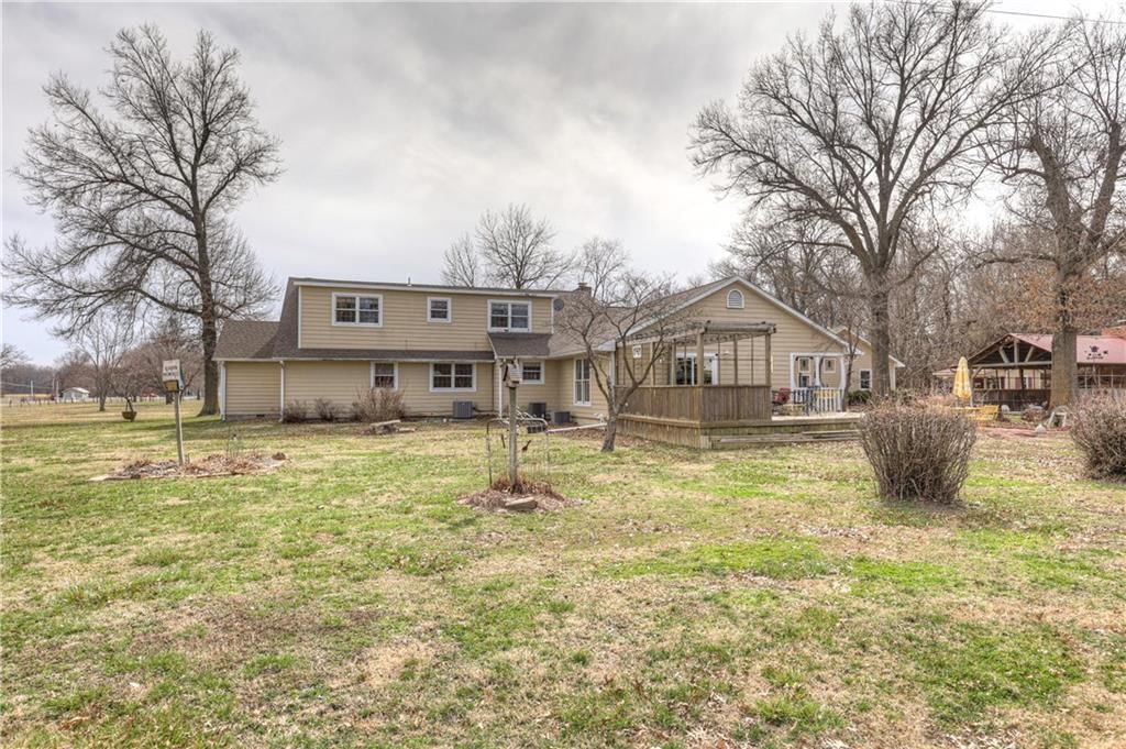 Photo 56 of 98 - 826 E 510th Avenue