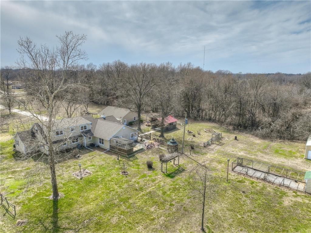 Photo 79 of 98 - 826 E 510th Avenue
