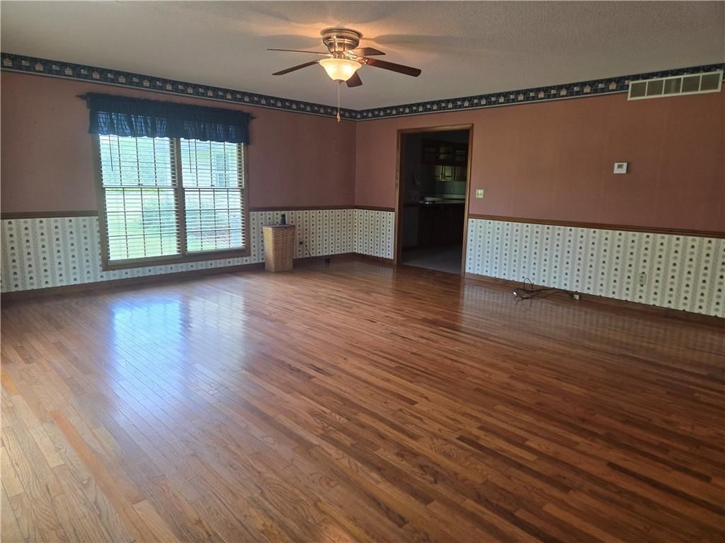 Photo 83 of 98 - 826 E 510th Avenue