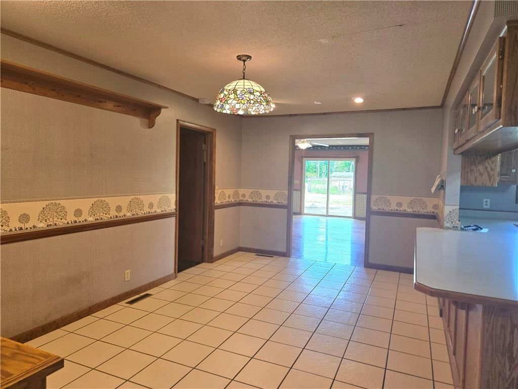 Photo 86 of 98 - 826 E 510th Avenue