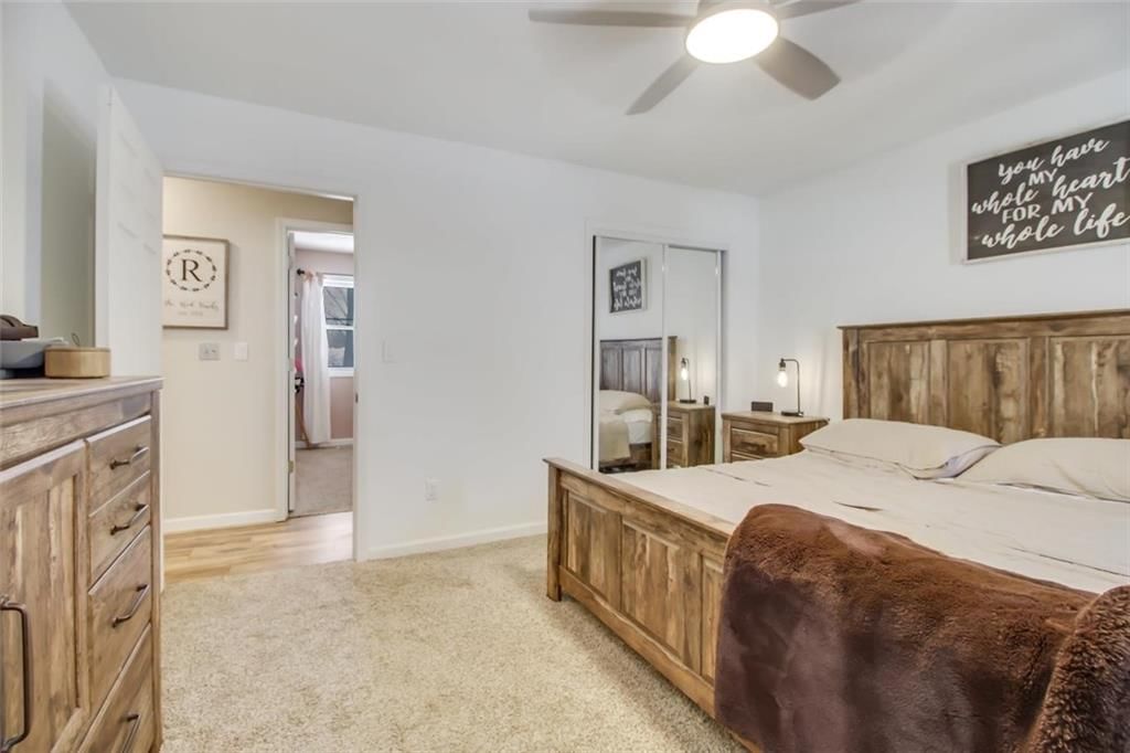 1619 SE Kingsway Street — photo 11