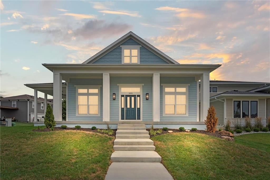 1021 SW Redbuck Circle — photo 2